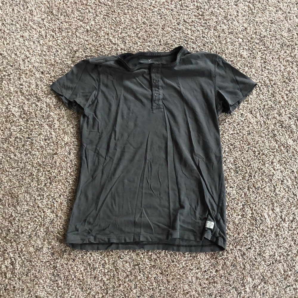 American Eagle shirt